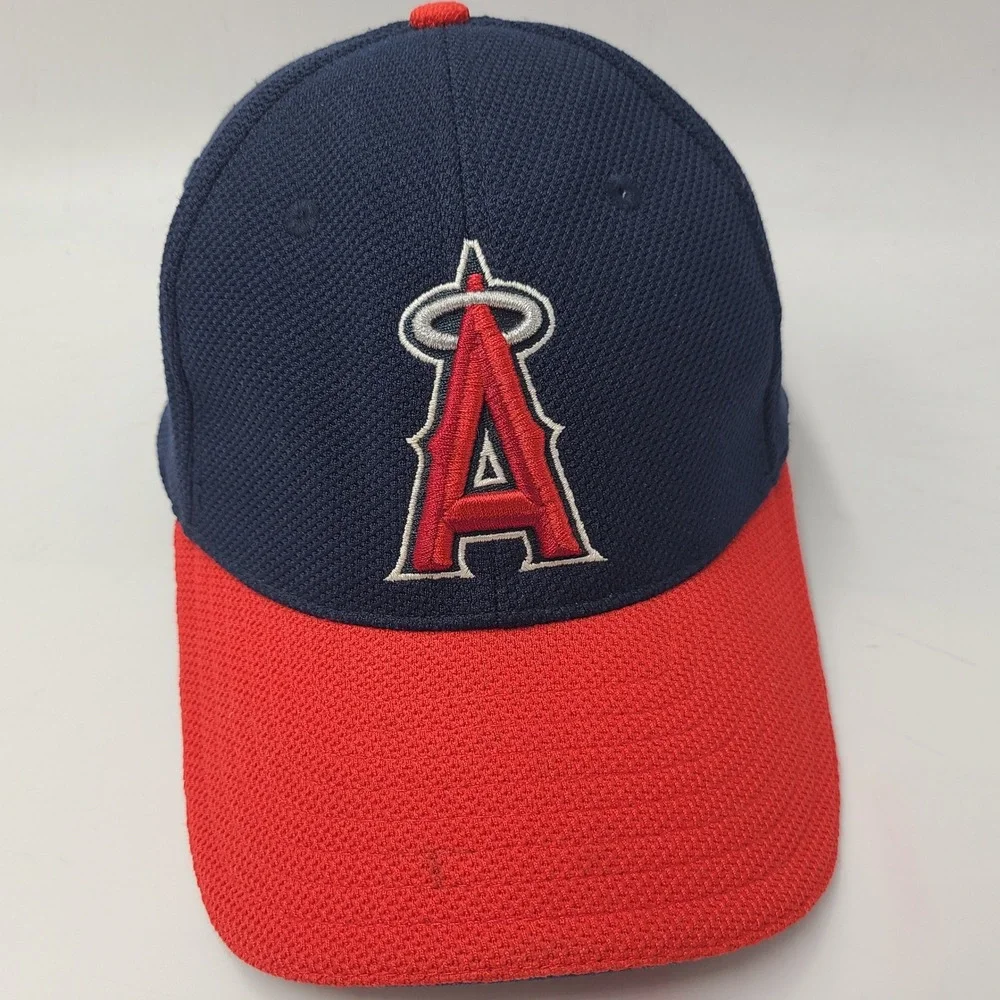 Los Angeles Angels Hat Fitted‎ M-L New Era 39Thirty Blue Red MLB Baseball Men